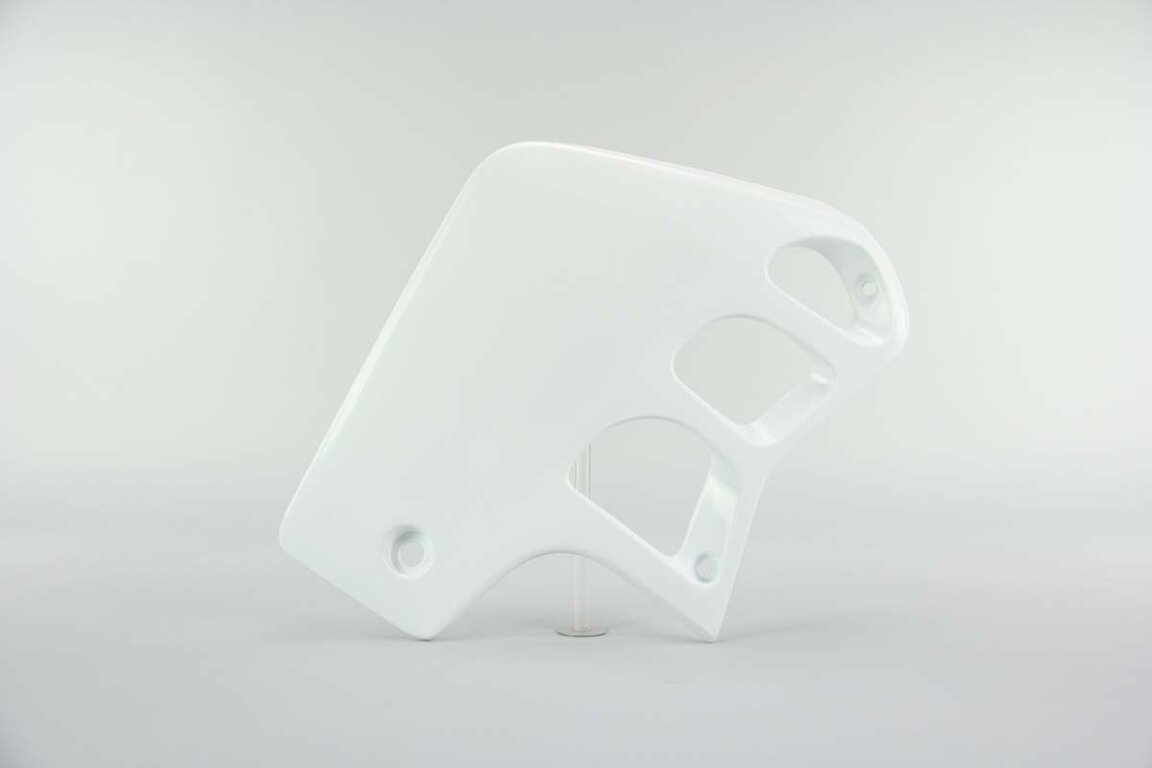 Left Side UFO White Radiator Shroud Set replacement plastics for 90-01 Honda CR500 dirt bikes.