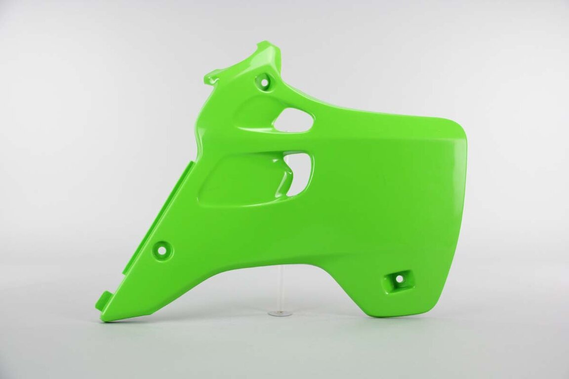 Right Side UFO Green Radiator Shroud Set replacement plastics for 92-93 Kawasaki KX dirt bikes.