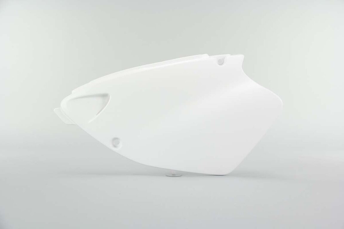 Left Side Polisport White Side Number Plates replacement plastics for 96-01 Yamaha YZ125, YZ250 dirt bikes.