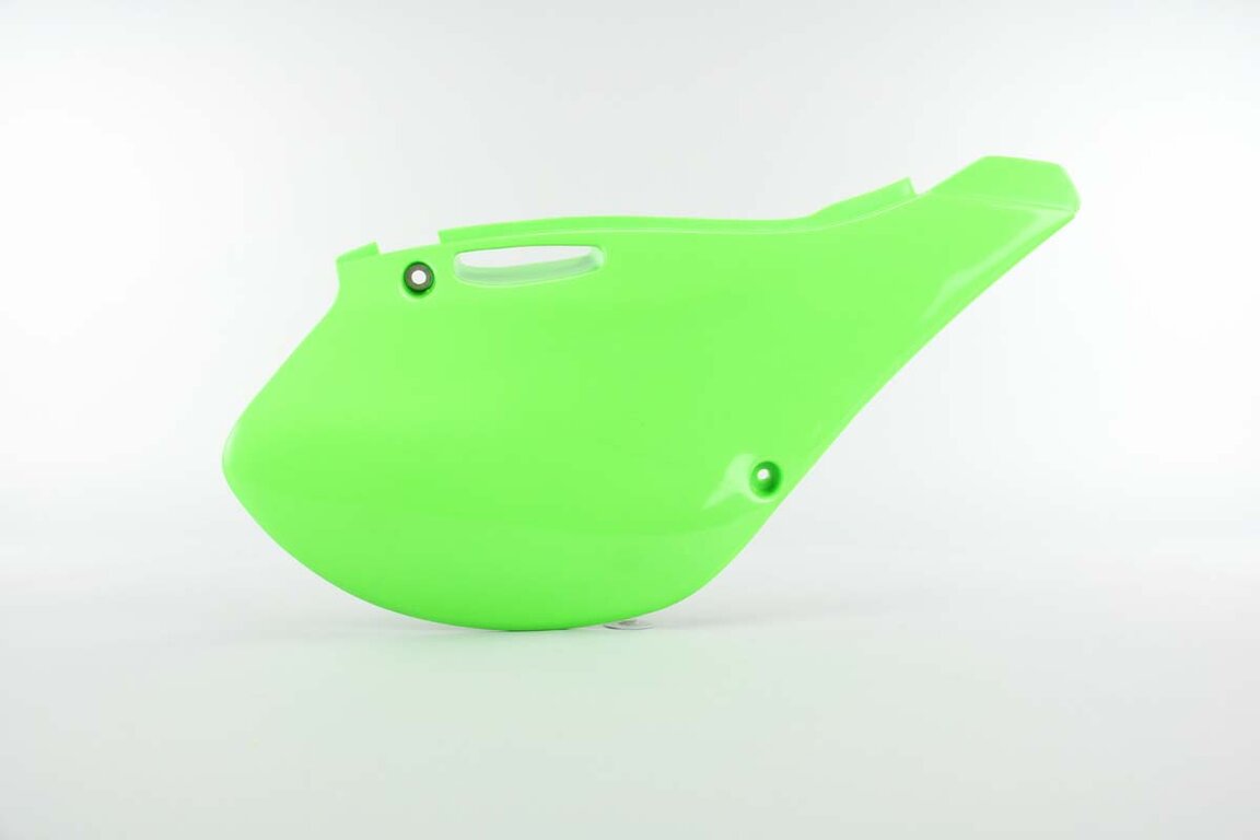 Right Side UFO Green Side Number Plates replacement plastics for 99-02 Kawasaki KX dirt bikes.