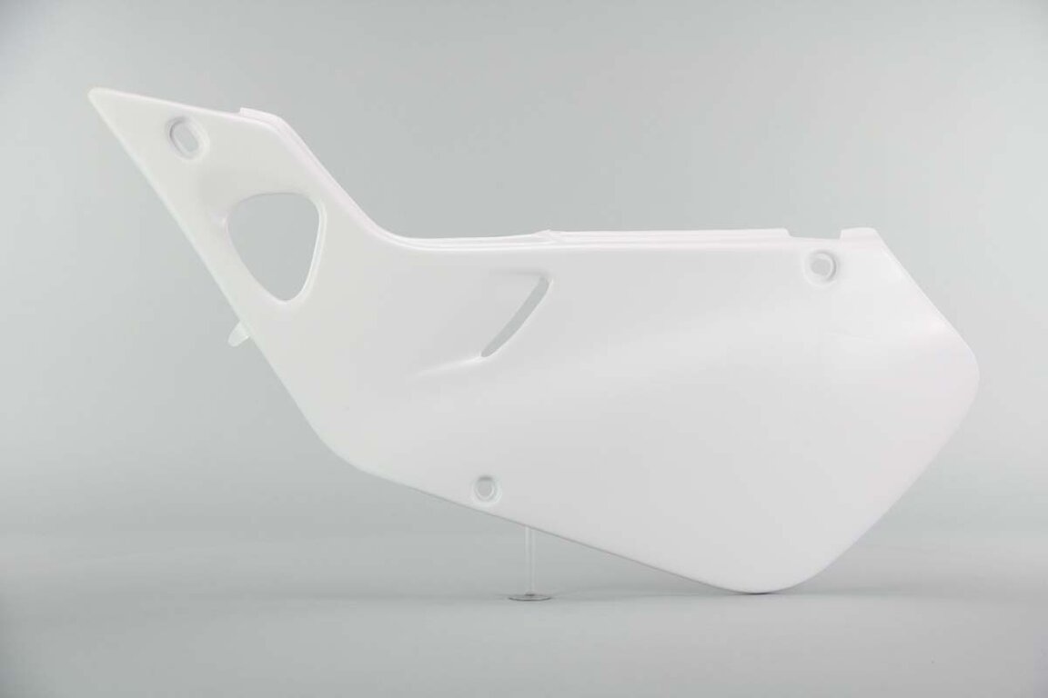 Left Side Polisport White Side Number Plates replacement plastics for 97-99 Honda CR125, CR250 dirt bikes.