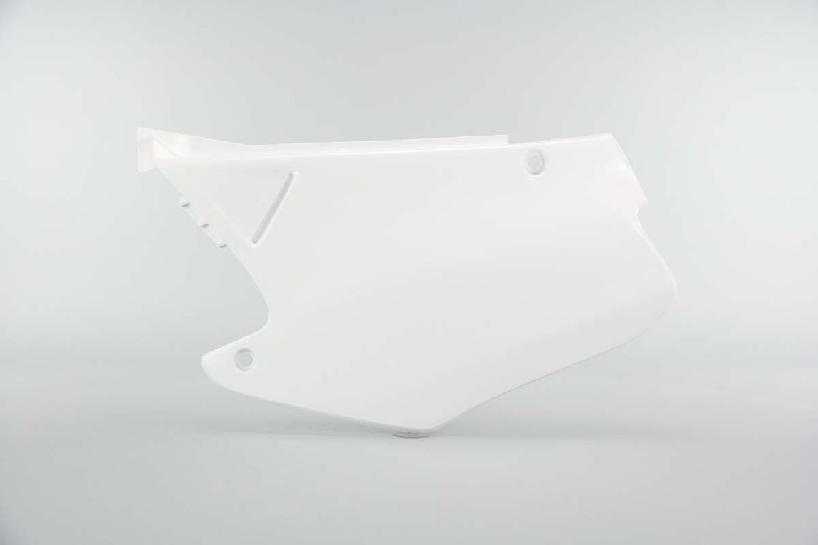 Left Side Polisport White Side Number Plates replacement plastics for 00-01 Honda CR125, CR250 dirt bikes.