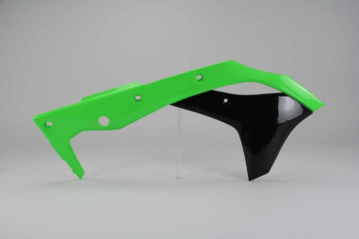 Right Side UFO Green / Black Radiator Shroud Set replacement plastics for 17-20 Kawasaki KX250F dirt bikes.