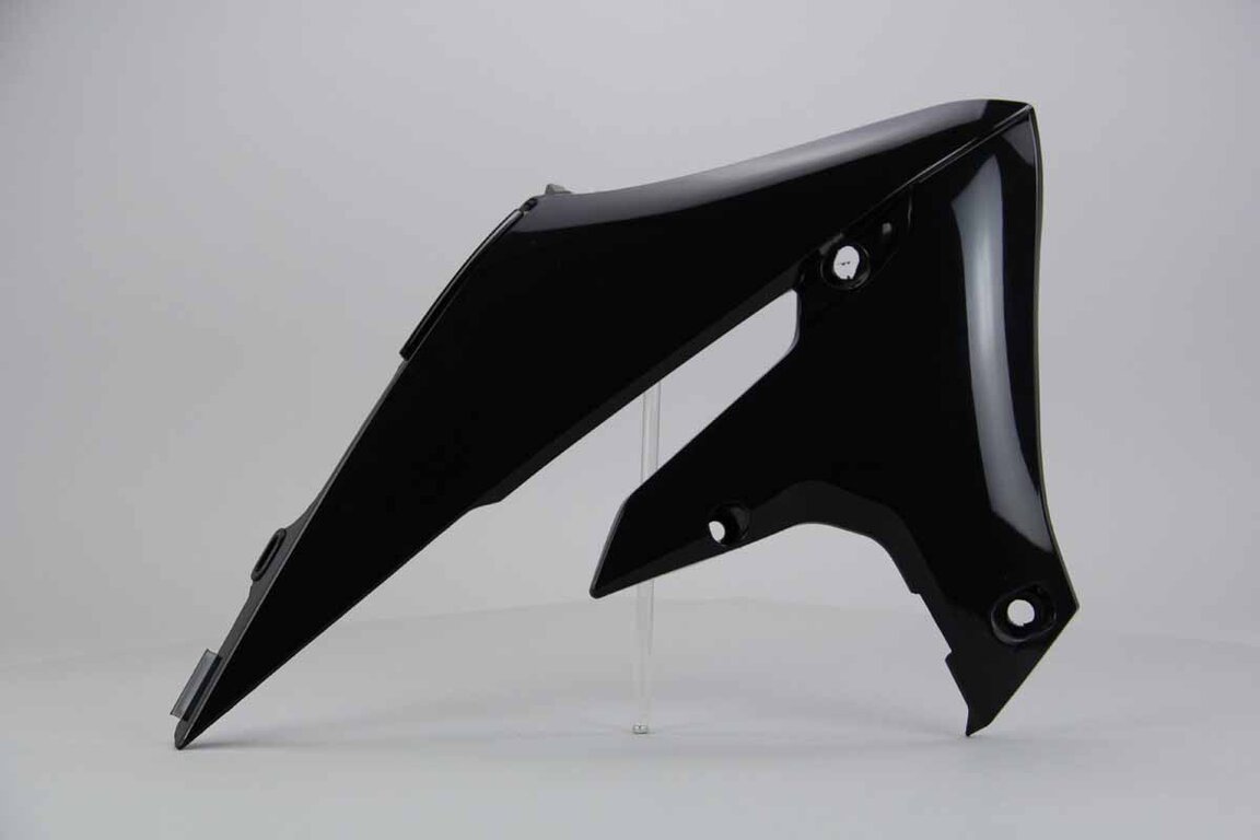 Right Side Polisport Black Radiator Shroud Set replacement plastics for 18-24 Yamaha WRF, YZ250F, YZ450F dirt bikes.