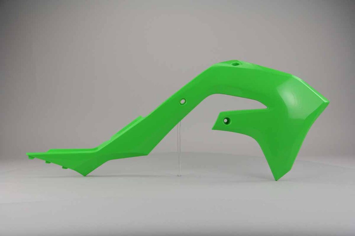 Right Side UFO Green Radiator Shroud Set replacement plastics for 19-24 Kawasaki KX250F, KX450F dirt bikes.