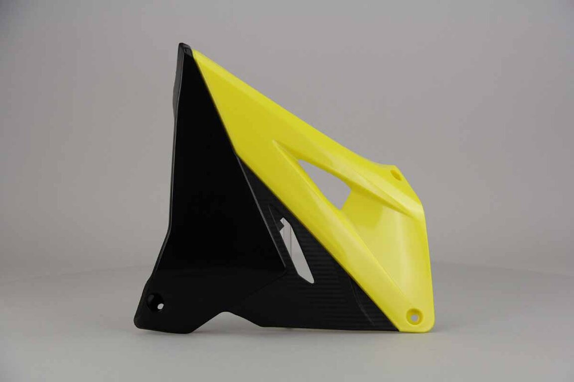 Left Side Polisport Yellow / Black Restyled Rad Shroud Set replacement plastics for 01-08 Suzuki RM125, RM250 dirt bikes.