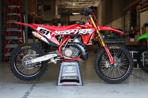 mXrevival HELFYRE GASGAS MC500 Custom Dirt Bike. Black Number 51 with White Backgrounds and Red and White Custom Decals.