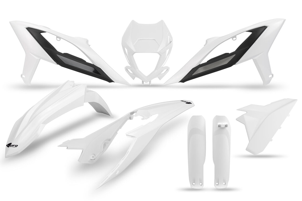 UFO White w/ Forks Plastic Kit for 23-24 Beta RR, RS